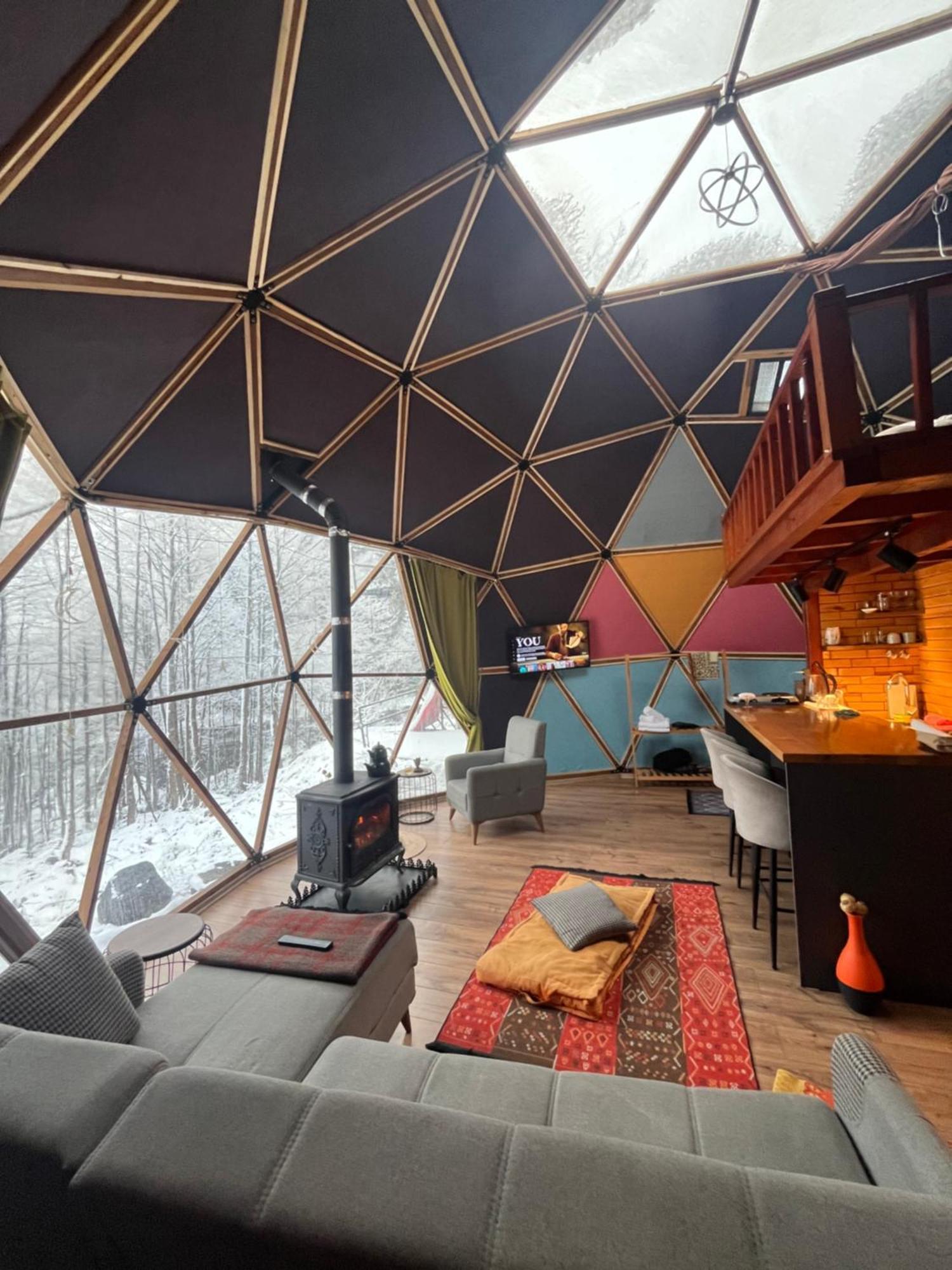 Lodge Freedome